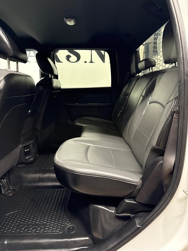 RAM 5500 Crew Cab LWB 4WD DRW 2022