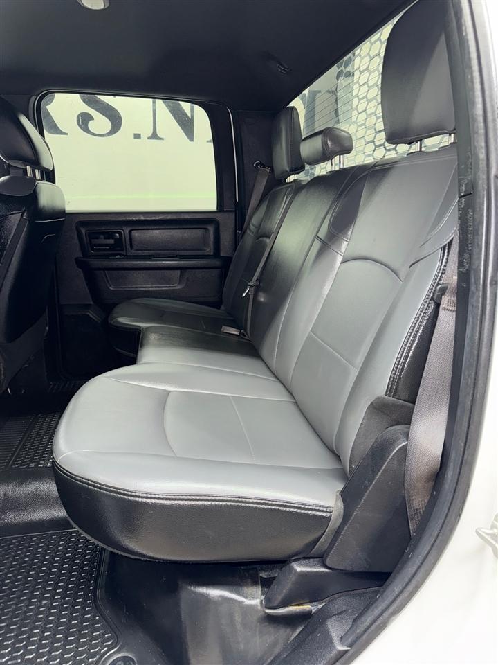 RAM 5500 Crew Cab LWB 4WD DRW 2022