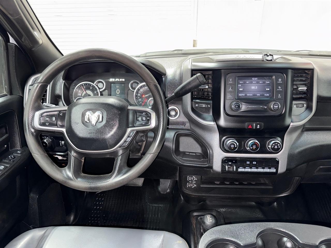 RAM 2500 Tradesman Crew Cab LWB 4WD 2024