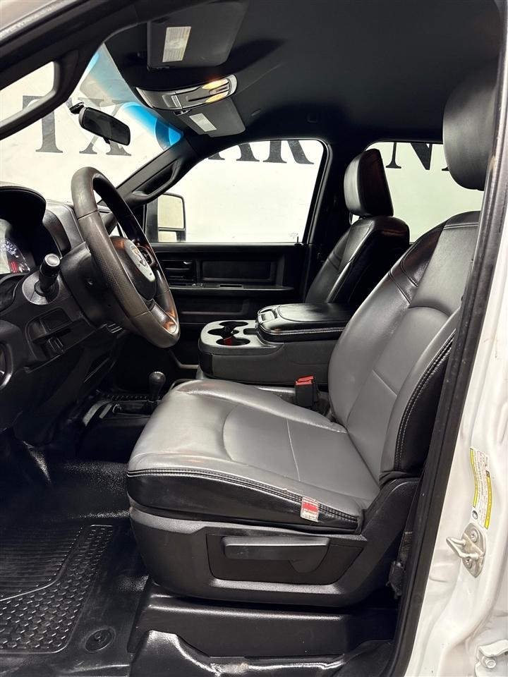 RAM 2500 Tradesman Crew Cab LWB 4WD 2024