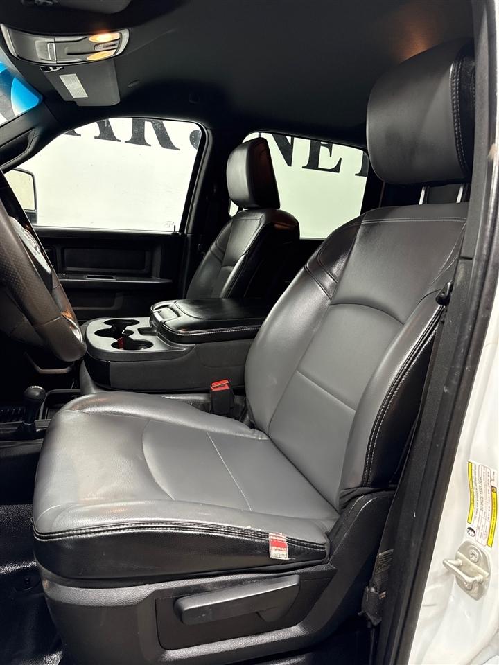 RAM 2500 Tradesman Crew Cab LWB 4WD 2024