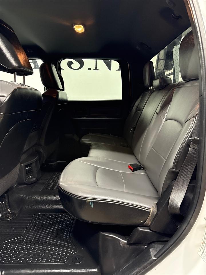 RAM 2500 Tradesman Crew Cab LWB 4WD 2024