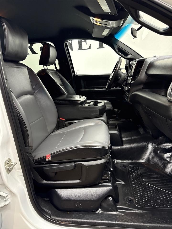 RAM 2500 Tradesman Crew Cab LWB 4WD 2024