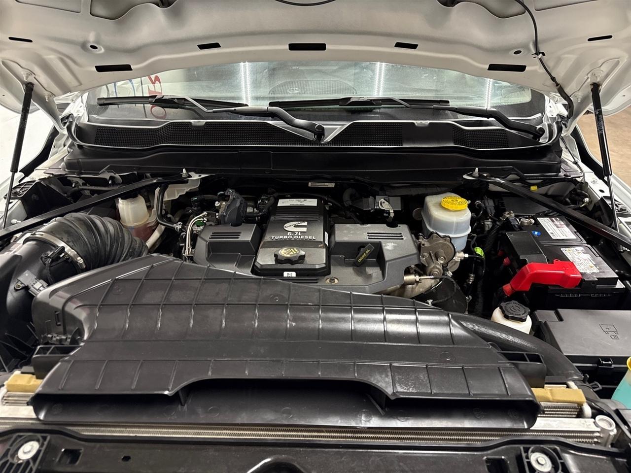 RAM 2500 Tradesman Crew Cab LWB 4WD 2024