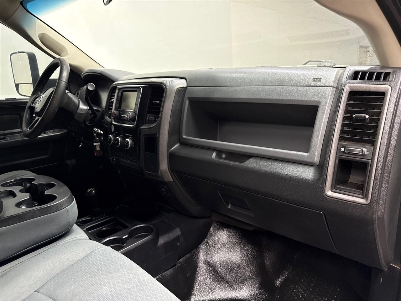 RAM 3500 Tradesman Crew Cab 4WD 2018