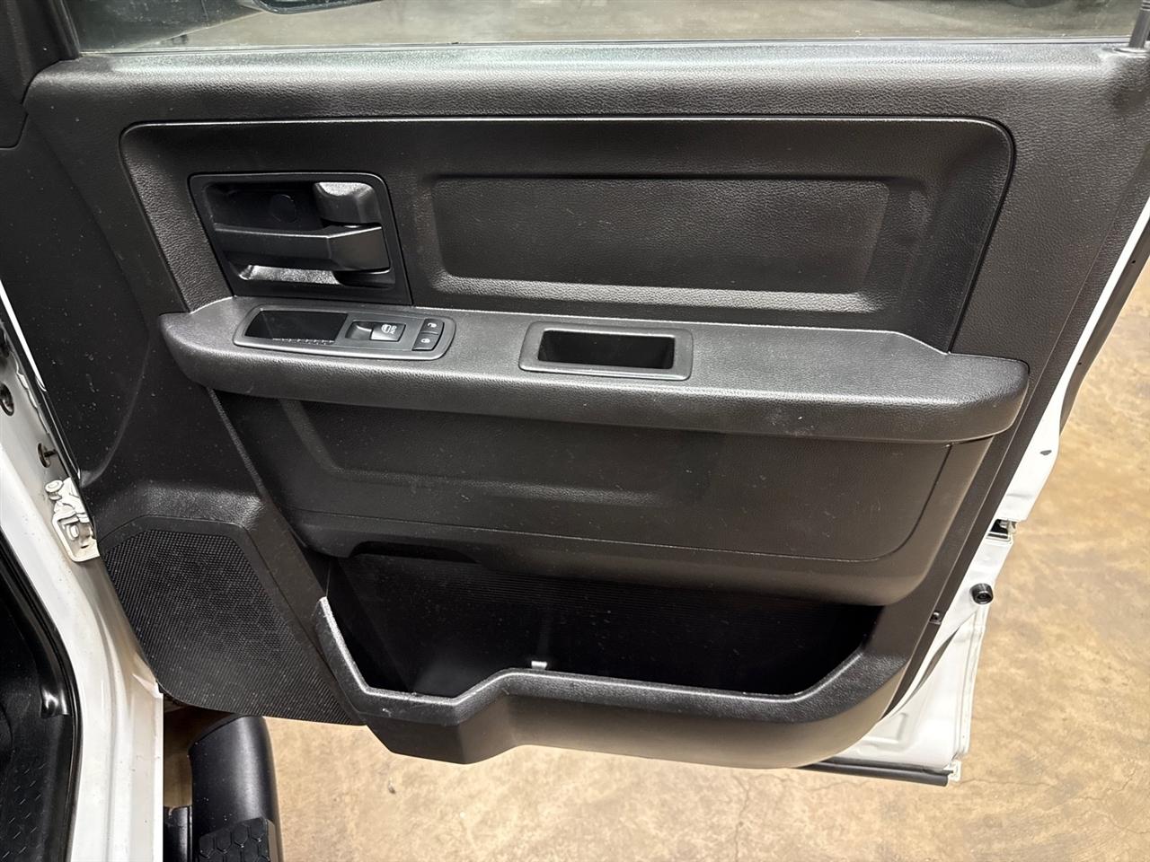 RAM 3500 Tradesman Crew Cab 4WD 2018