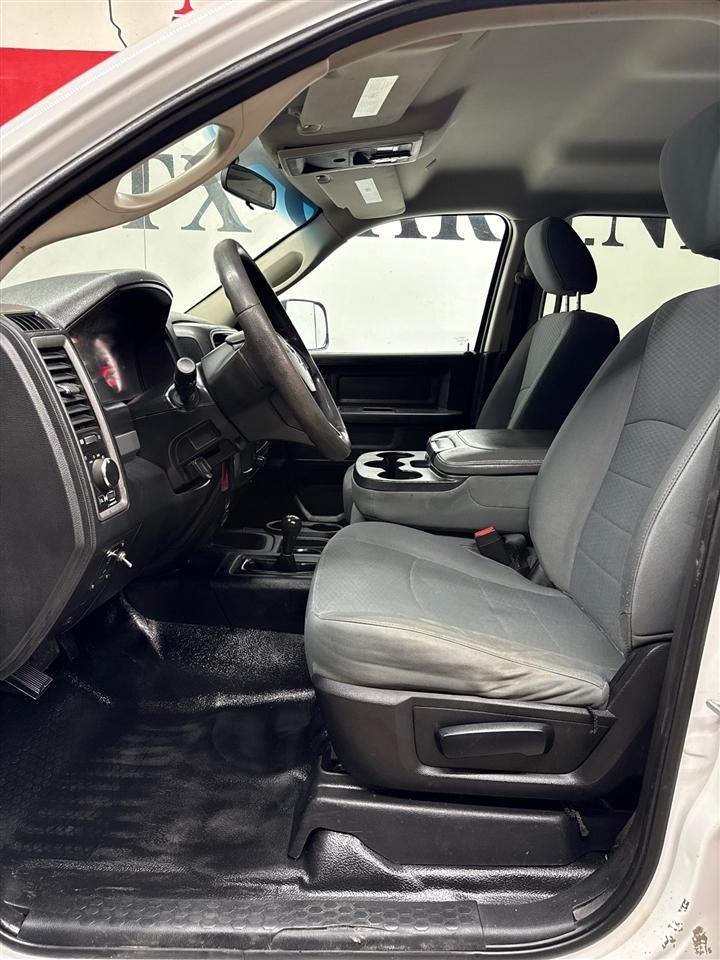 RAM 3500 Tradesman Crew Cab 4WD 2018