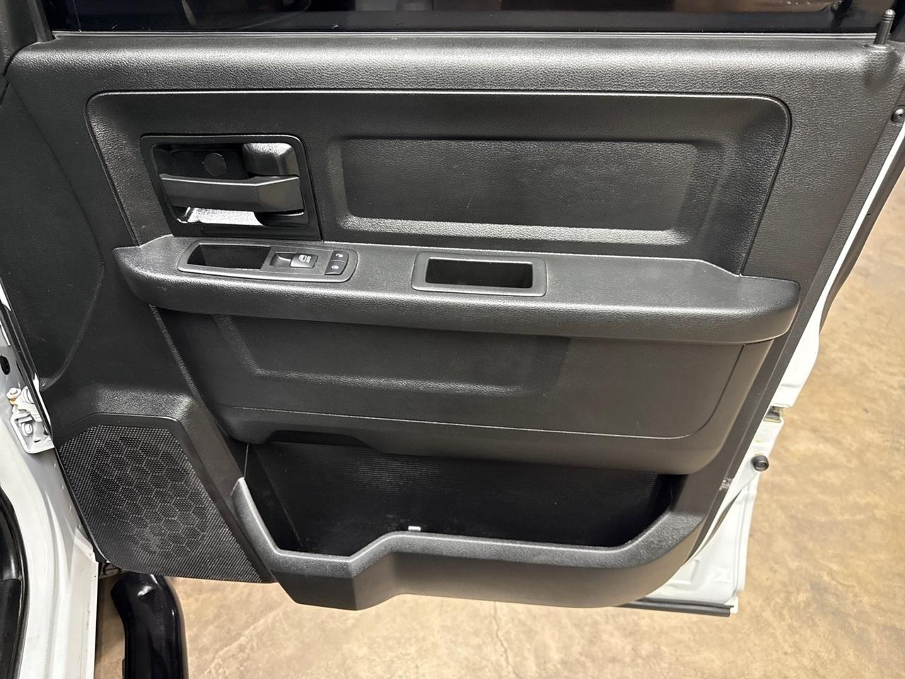 RAM 2500 Tradesman Crew Cab LWB 4WD 2023