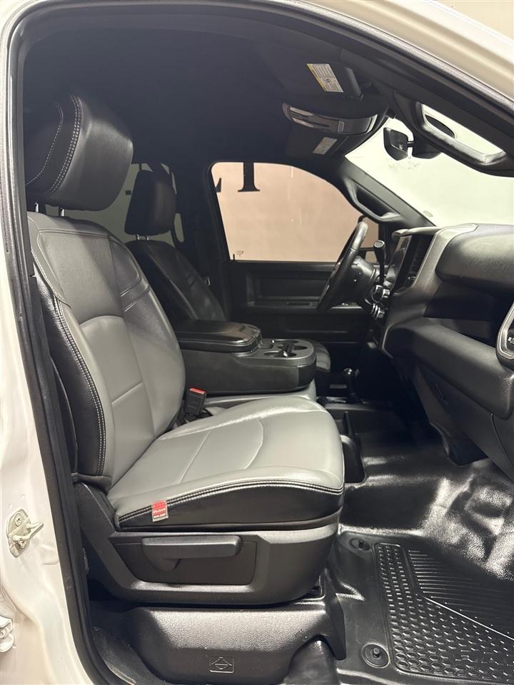 RAM 2500 Tradesman Crew Cab LWB 4WD 2023