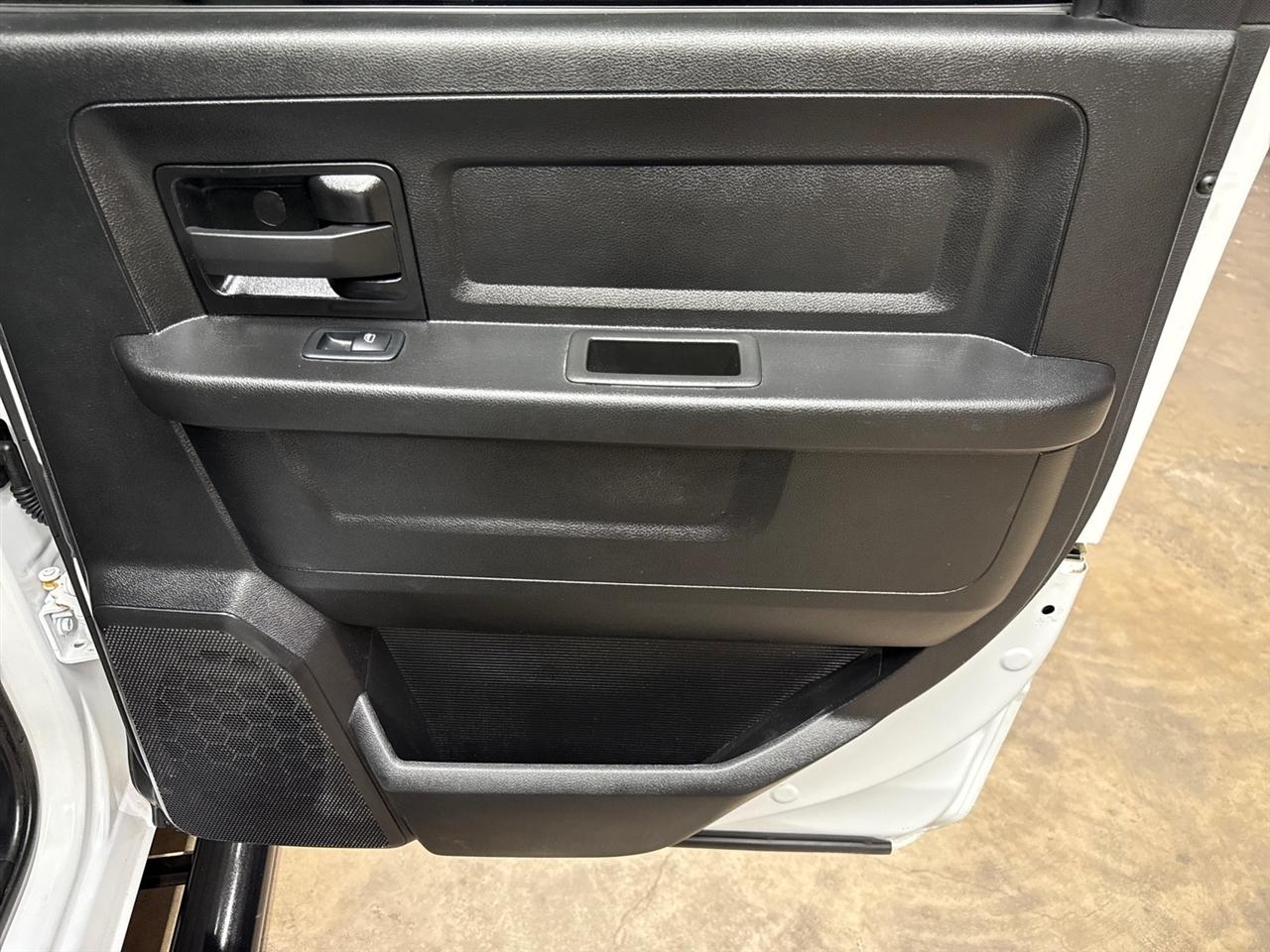 RAM 2500 Tradesman Crew Cab LWB 4WD 2023