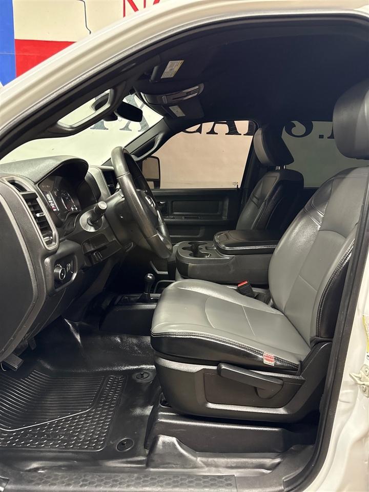 RAM 2500 Tradesman Crew Cab LWB 4WD 2023