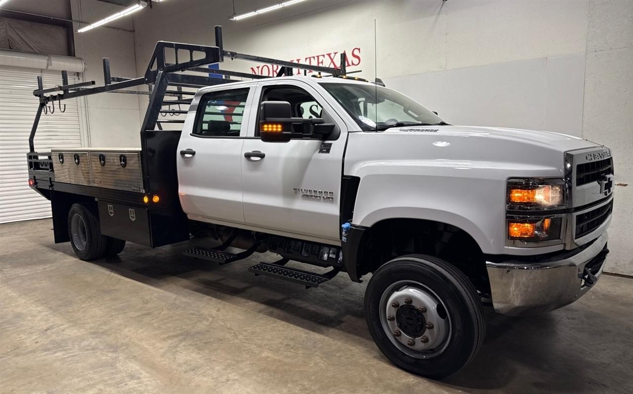 Chevrolet Silverado Medium Duty  2021