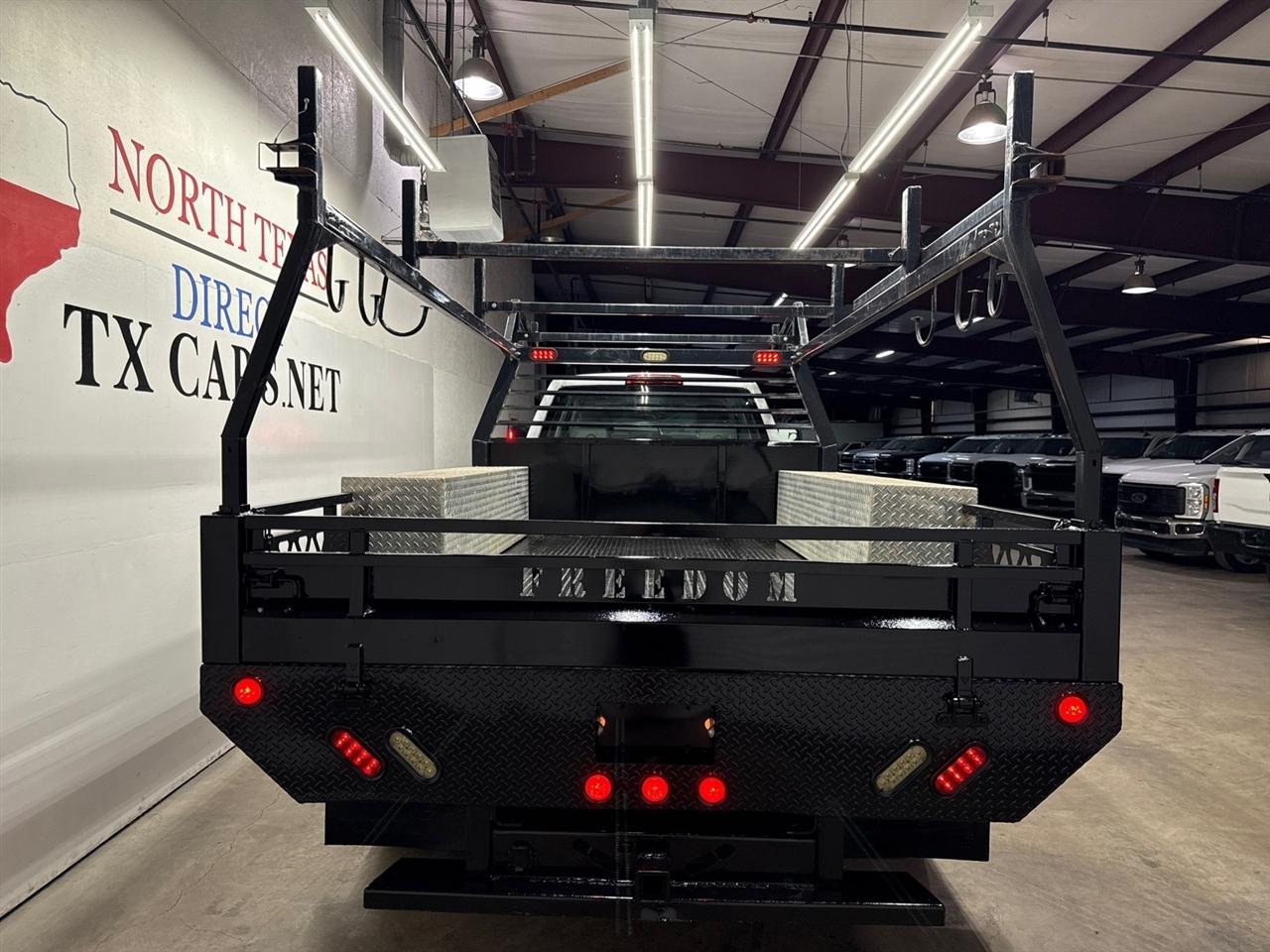 Chevrolet Silverado Medium Duty  2021