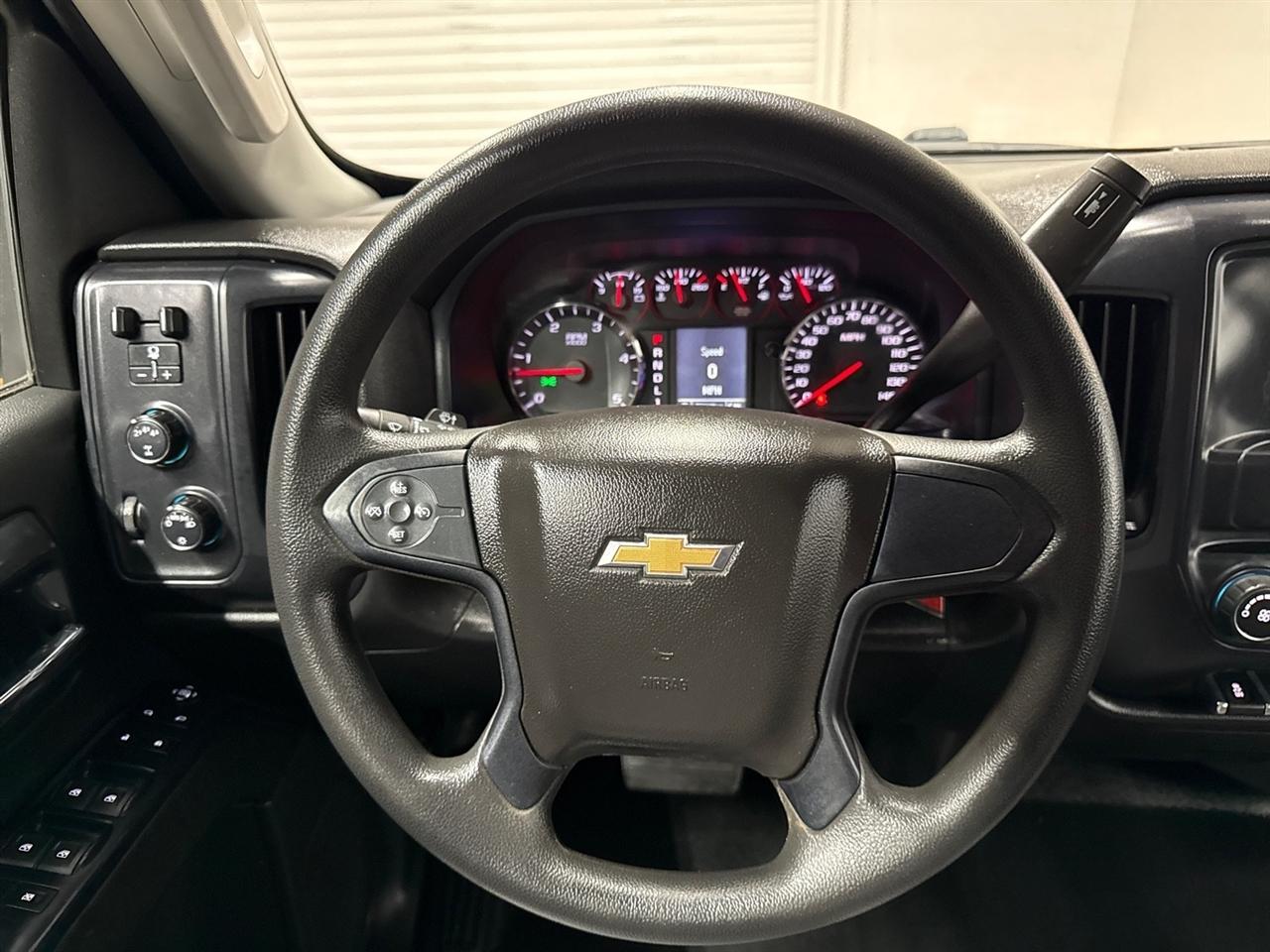 Chevrolet Silverado Medium Duty  2021