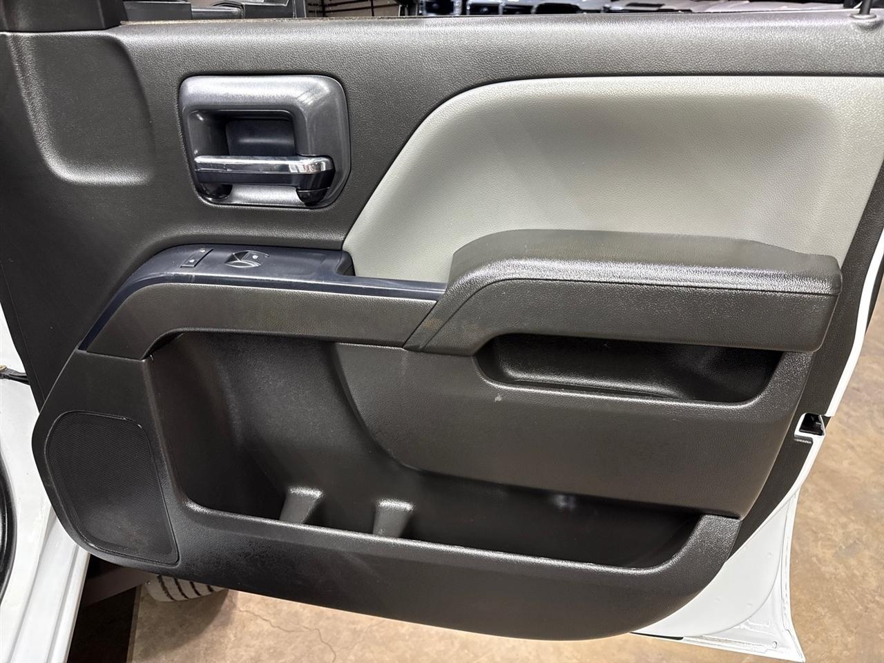 Chevrolet Silverado Medium Duty  2021