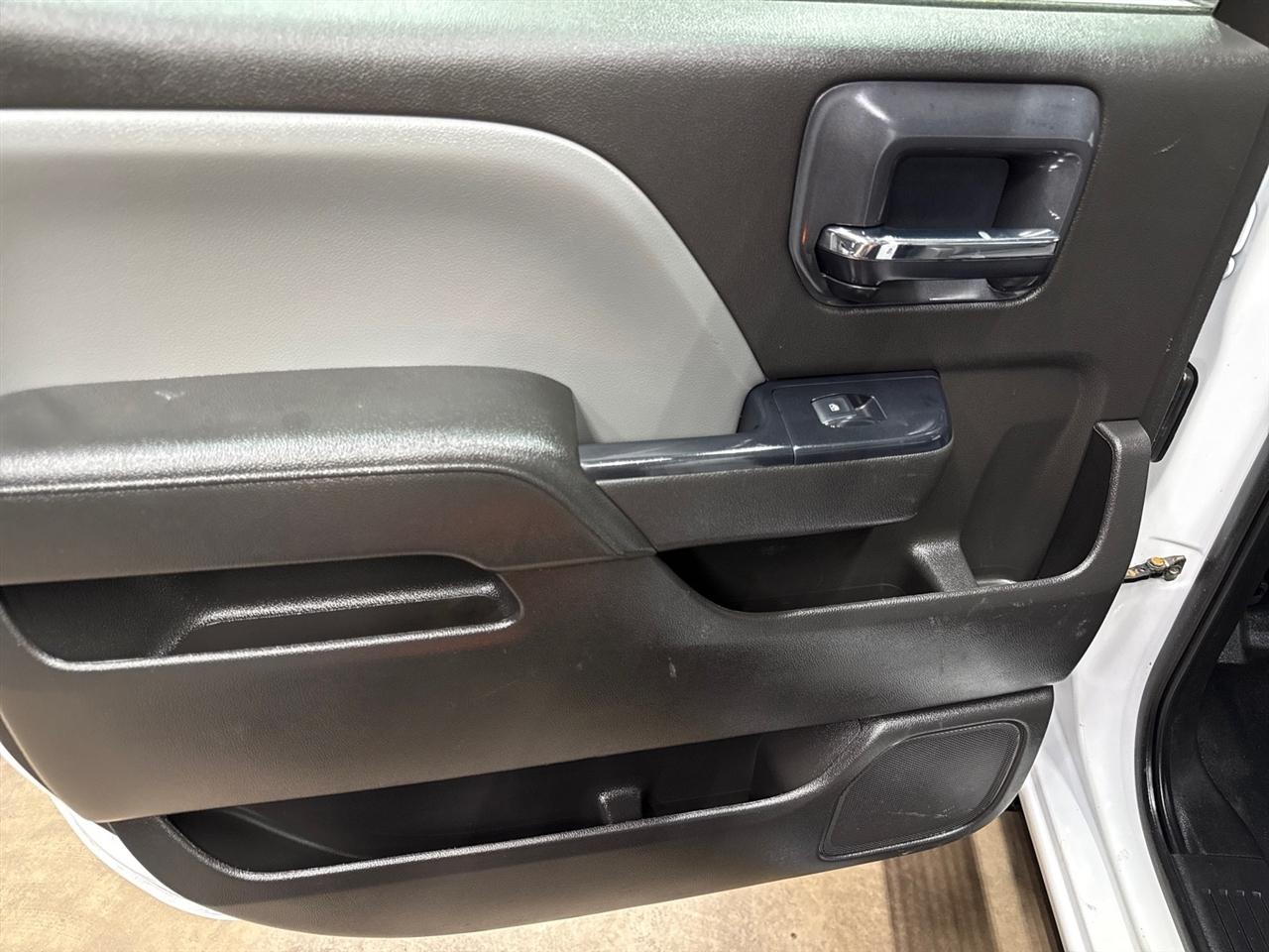 Chevrolet Silverado Medium Duty  2021