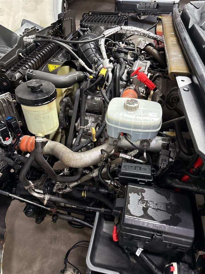 Chevrolet Silverado Medium Duty  2021