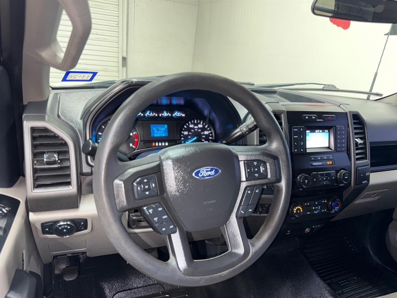 Ford F-250 SD XLT 4WD 2022