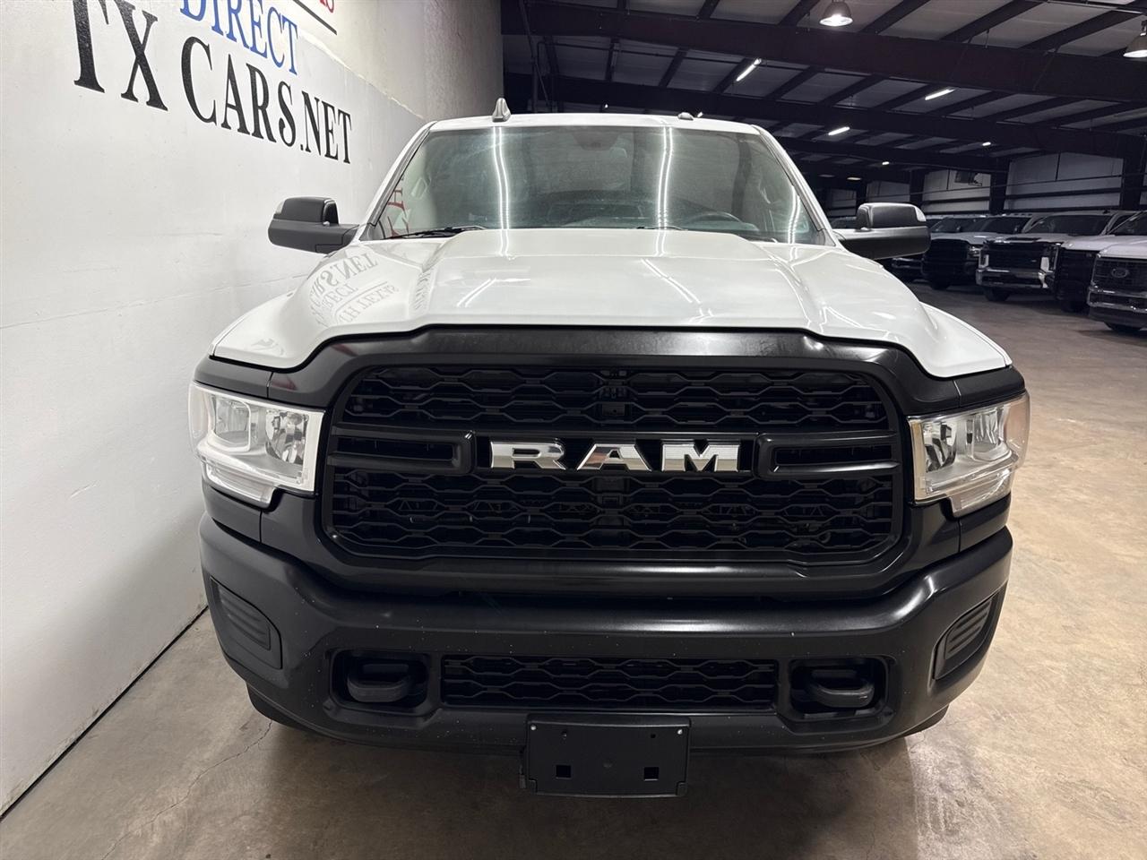 RAM 2500 Tradesman Crew Cab LWB 4WD 2022