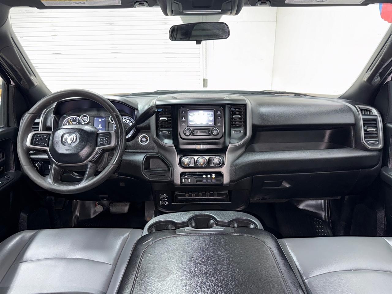 RAM 2500 Tradesman Crew Cab LWB 4WD 2022