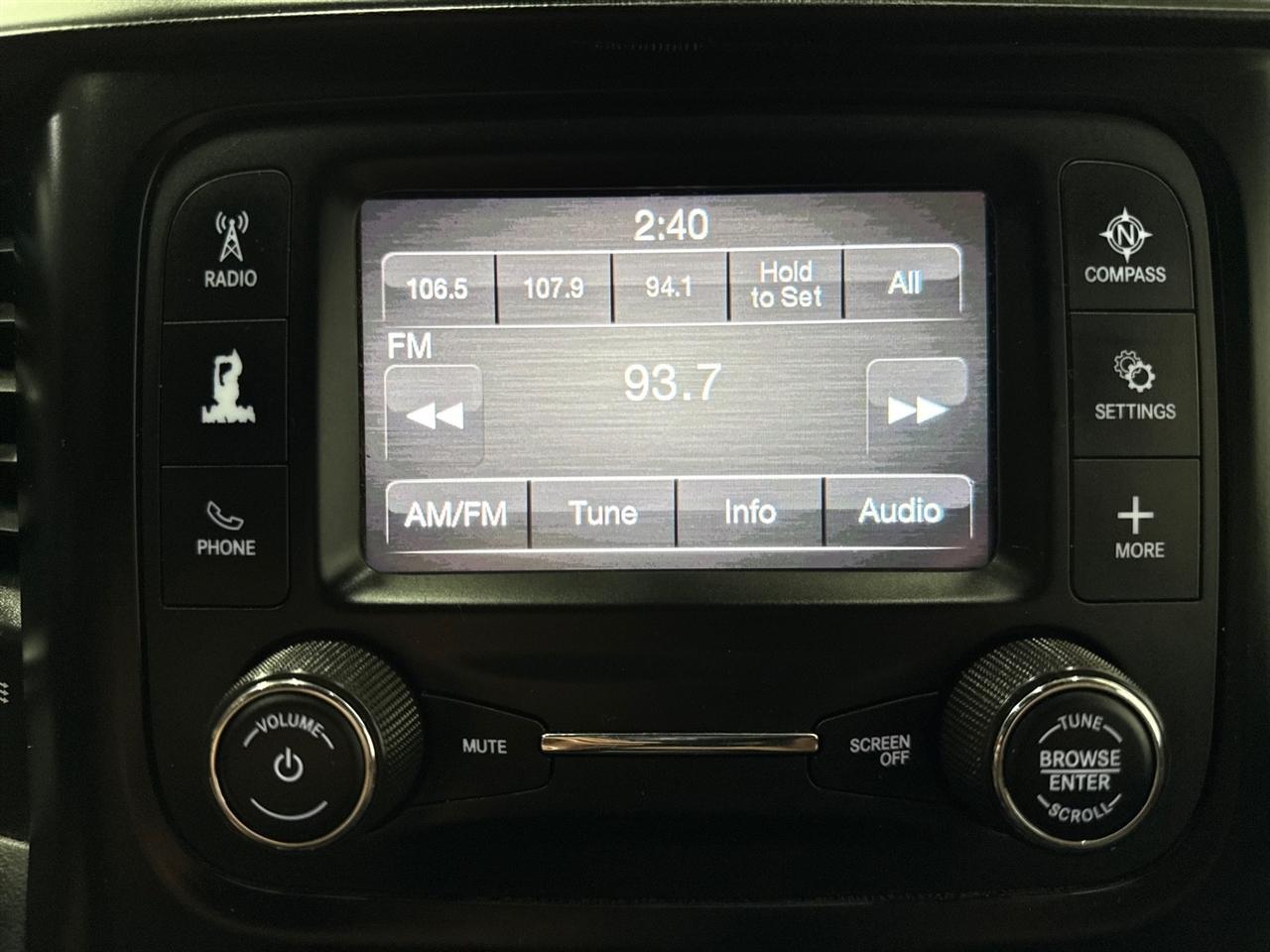 RAM 2500 Tradesman Crew Cab LWB 4WD 2022