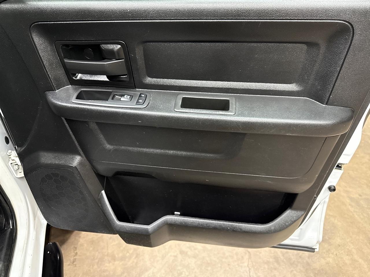 RAM 2500 Tradesman Crew Cab LWB 4WD 2022