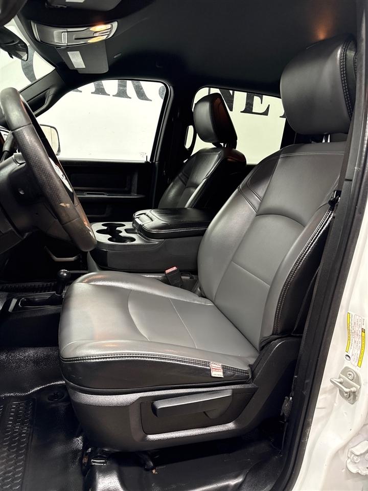 RAM 2500 Tradesman Crew Cab LWB 4WD 2022