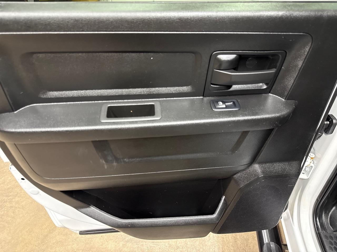 RAM 2500 Tradesman Crew Cab LWB 4WD 2022