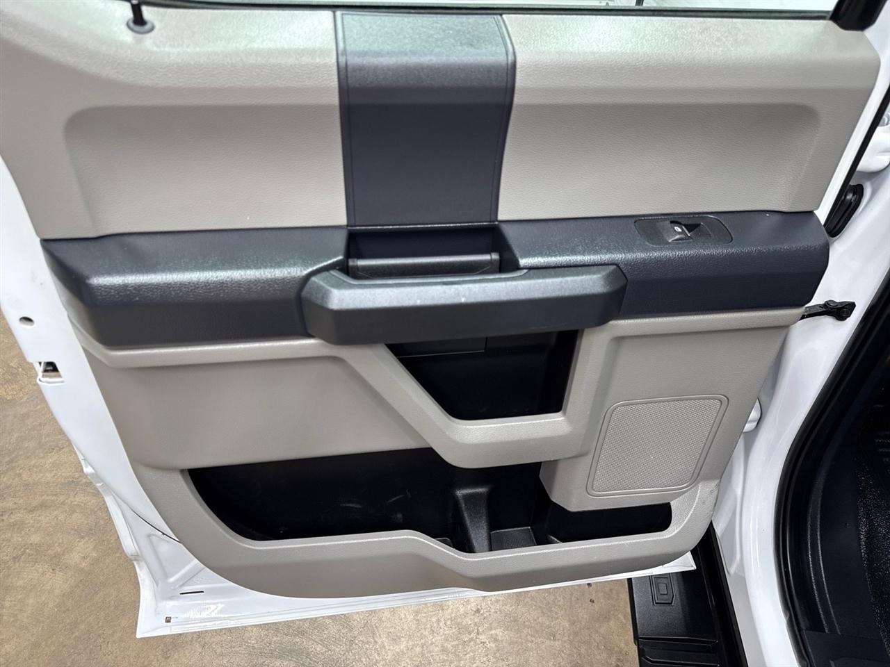 Ford F-250 SD XL Crew Cab Long Bed 4WD 2022