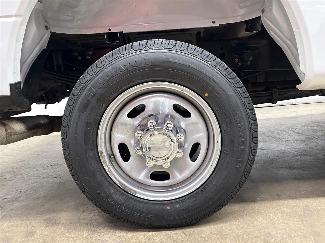 Ford F-250 SD XL Crew Cab Long Bed 4WD 2022