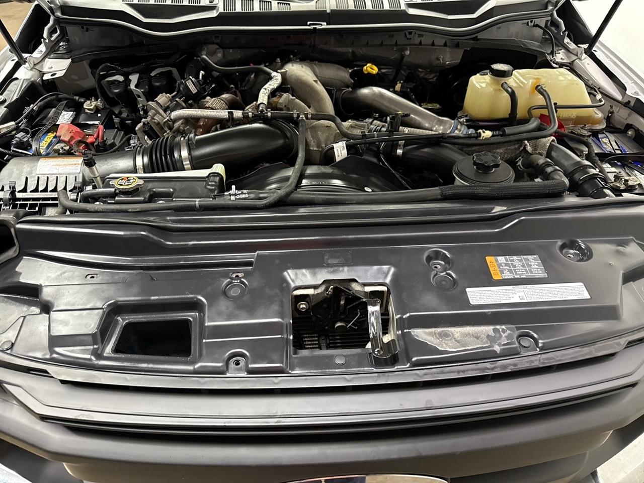 Ford F-250 SD XL Crew Cab Long Bed 4WD 2022