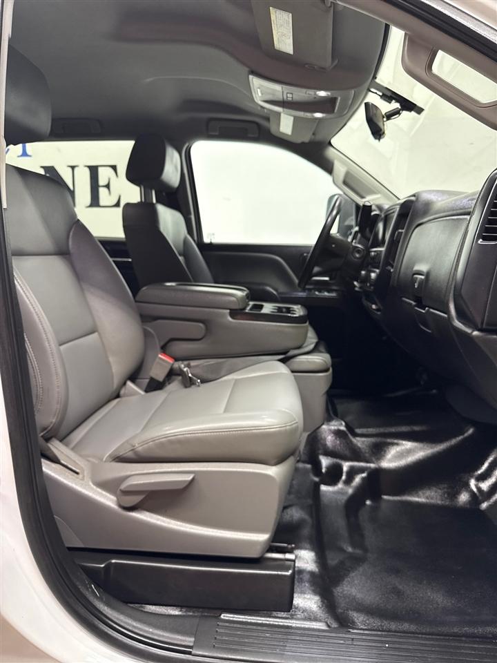 Chevrolet Silverado Medium Duty  2021