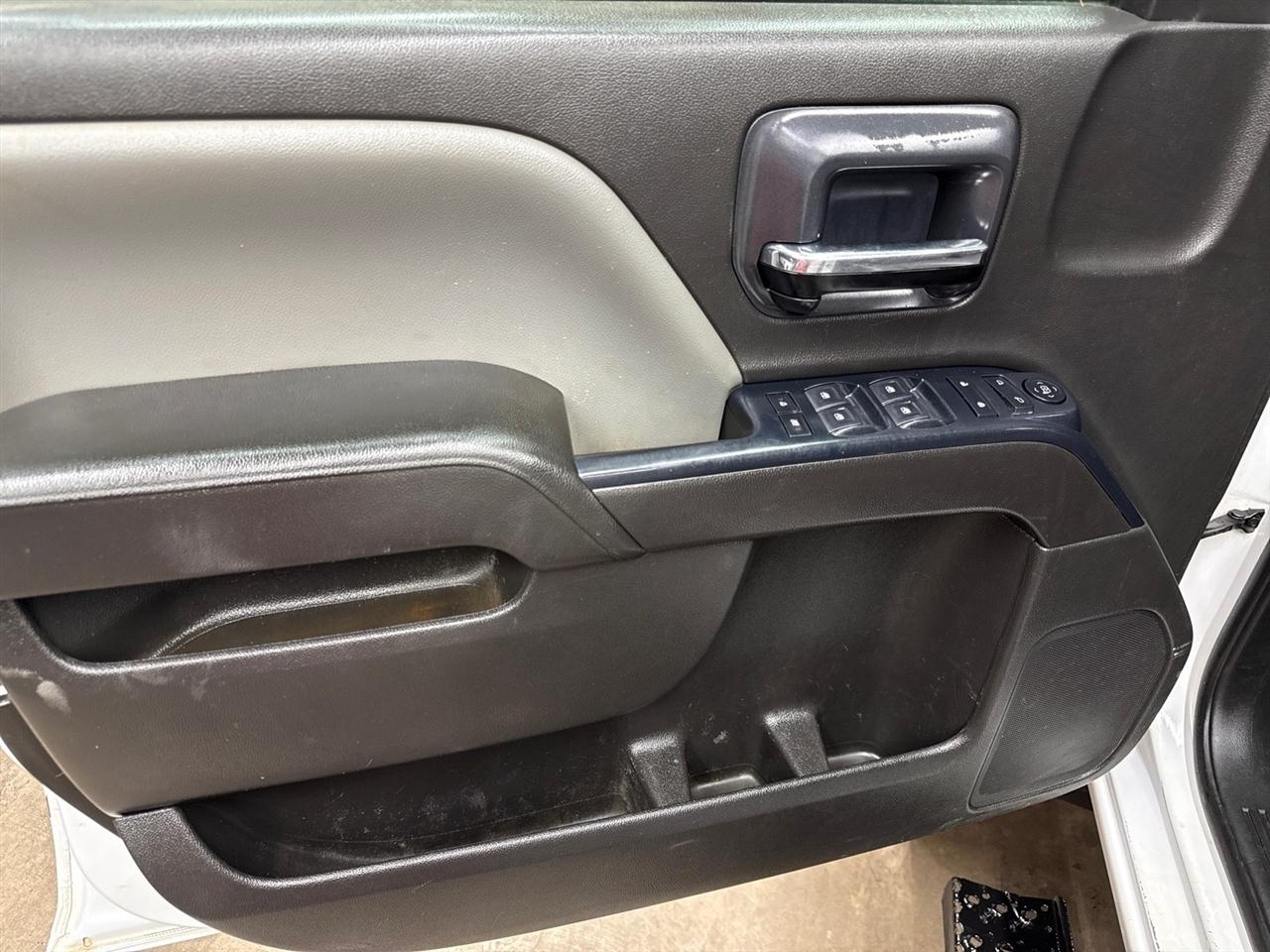 Chevrolet Silverado Medium Duty  2021