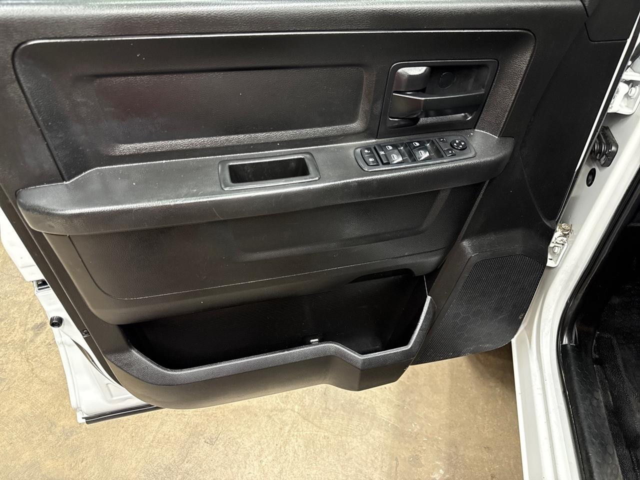 RAM 3500 Crew Cab 4WD DRW 2018