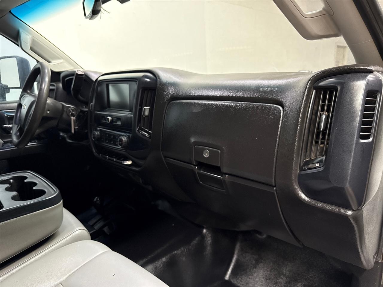 Chevrolet Silverado 2500HD Work Truck Crew Cab Long Box 4WD 2019