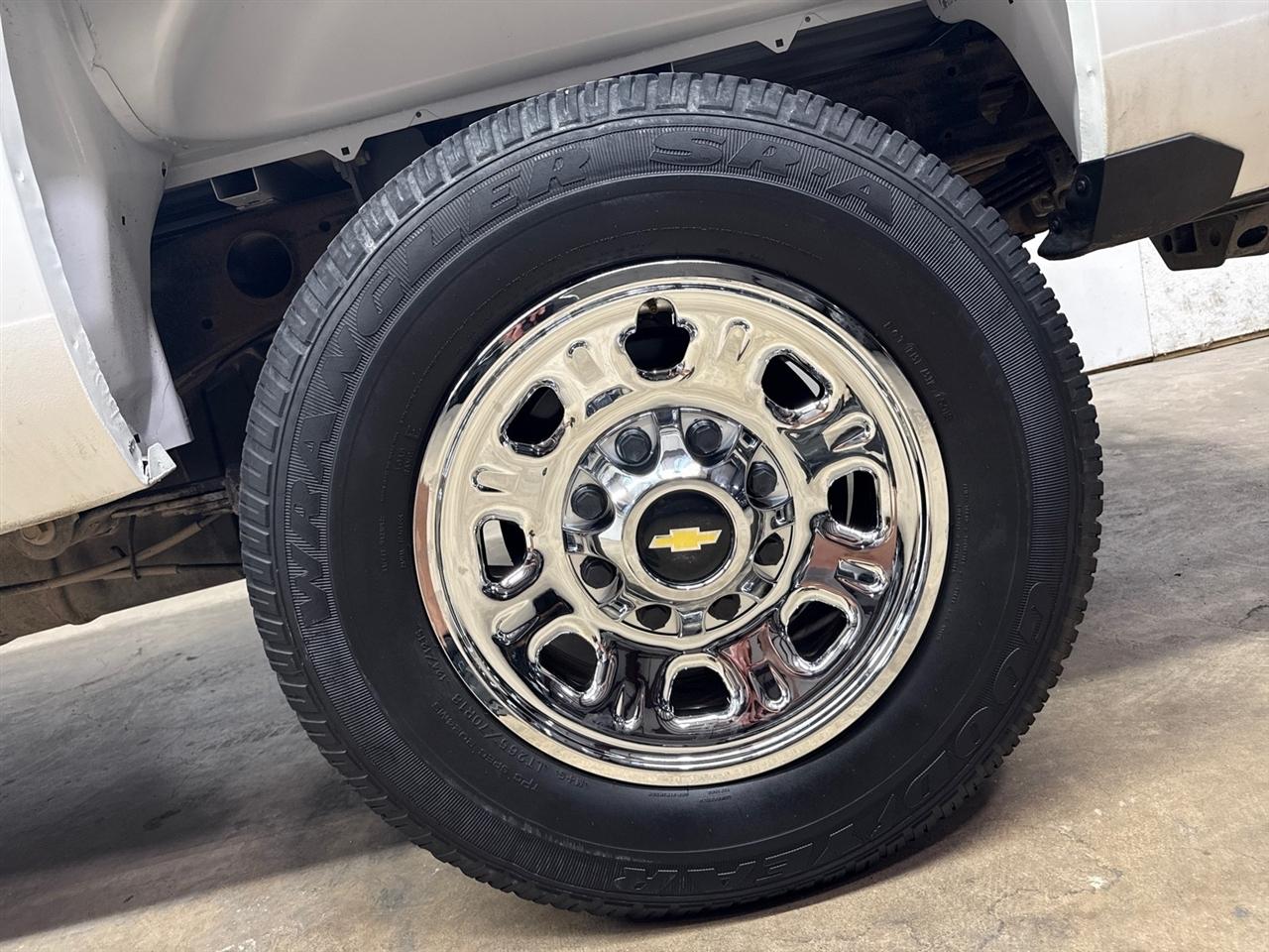 Chevrolet Silverado 2500HD Work Truck Crew Cab Long Box 4WD 2019