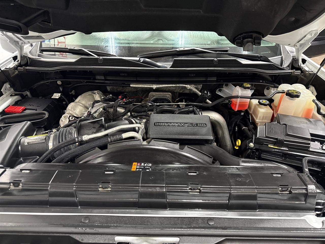 Chevrolet Silverado 2500HD Work Truck Crew Cab Long Box 2WD 2025