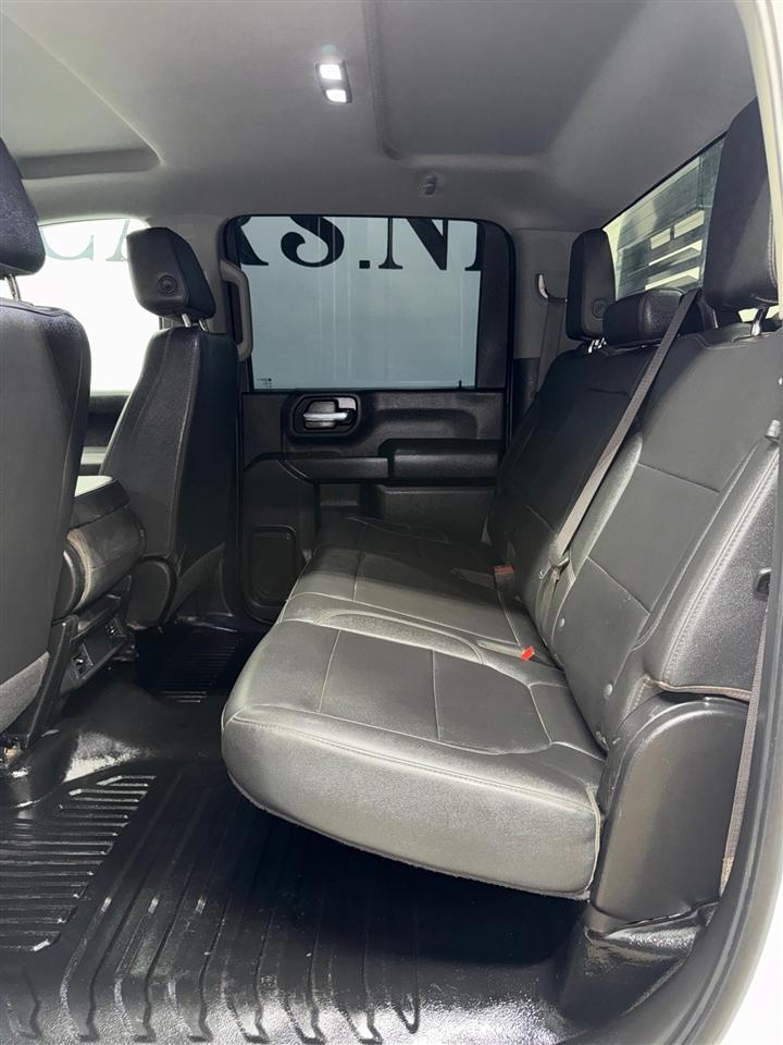 Chevrolet Silverado 3500HD Work Truck Crew Cab Long Box 4WD 2023