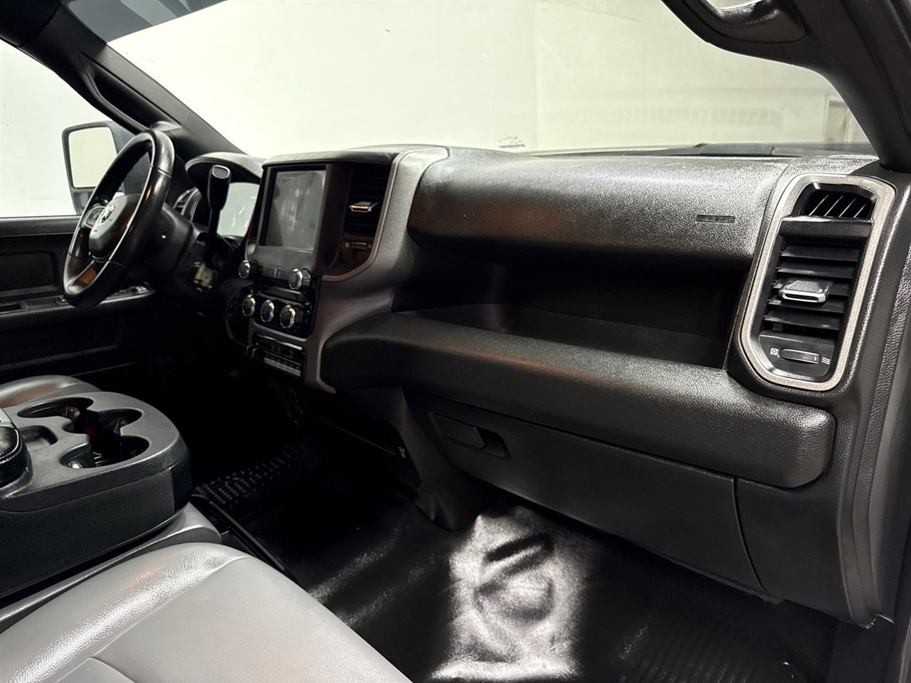RAM 2500 Tradesman Crew Cab LWB 4WD 2024