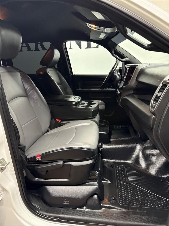 RAM 2500 Tradesman Crew Cab LWB 4WD 2024