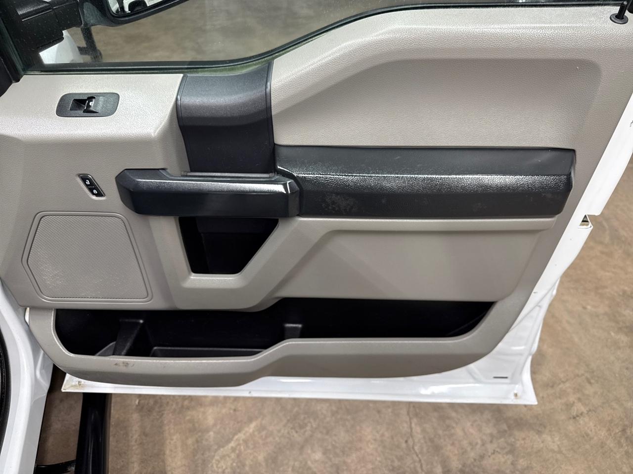 Ford F-350 SD King Ranch Crew Cab Long Bed 4WD 2022
