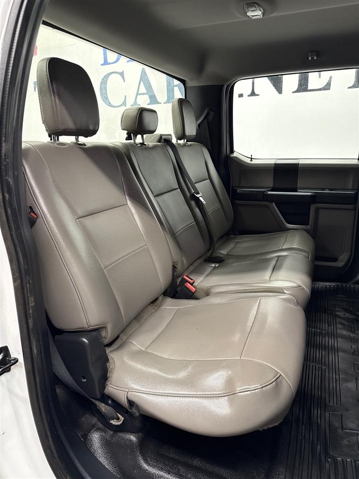 Ford F-350 SD King Ranch Crew Cab Long Bed 4WD 2022