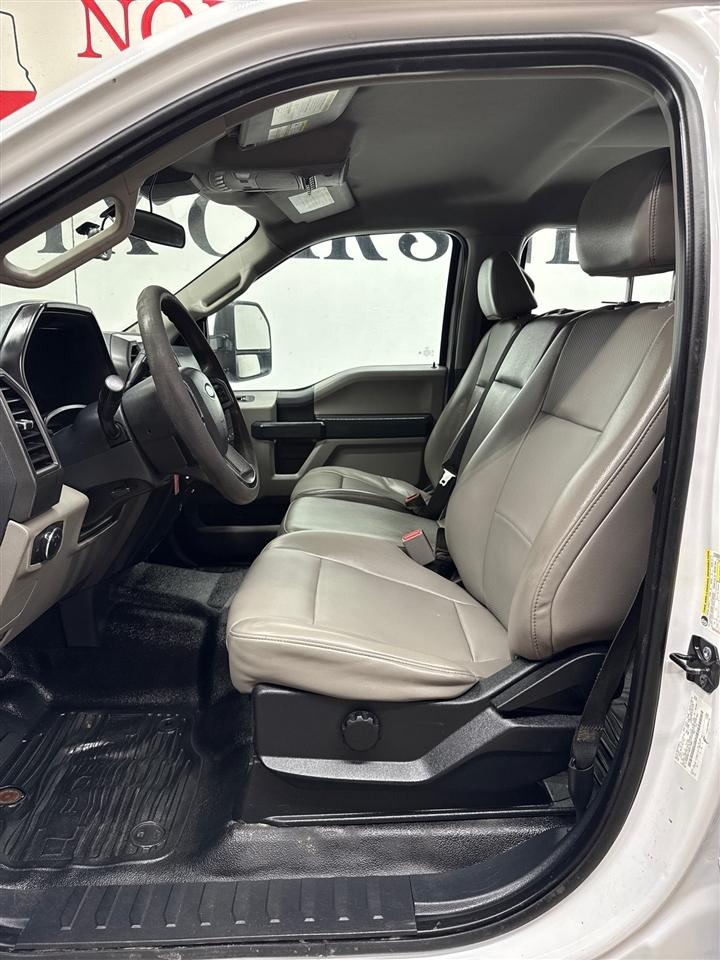 Ford F-350 SD King Ranch Crew Cab Long Bed 4WD 2022