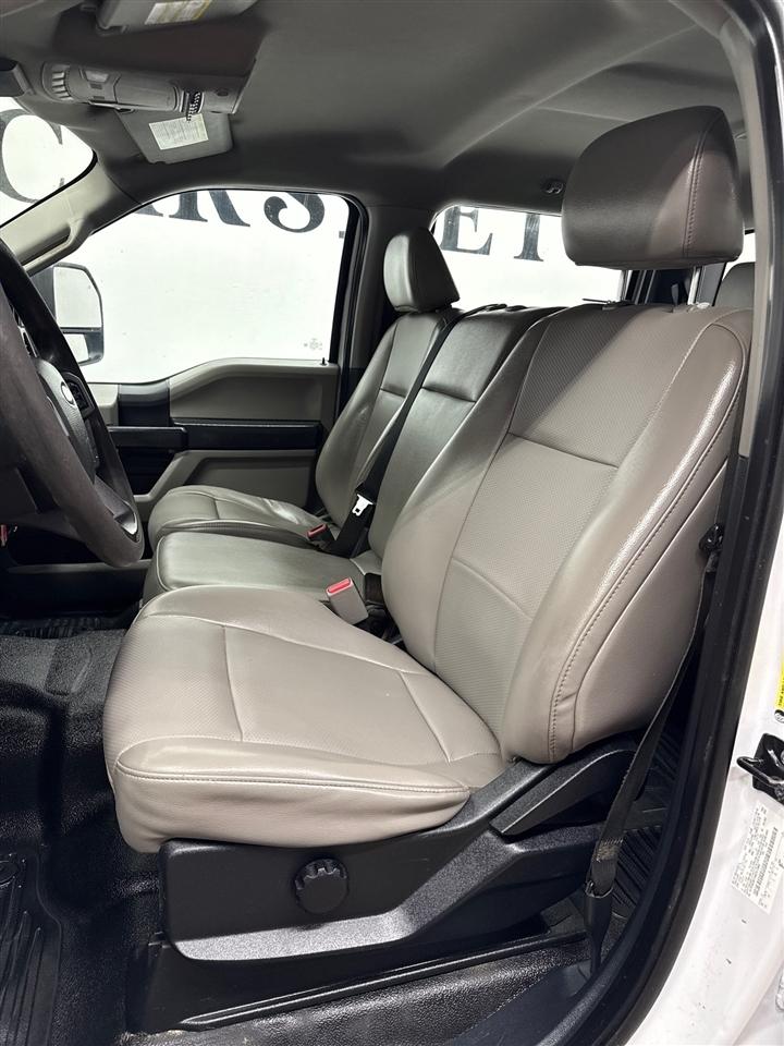 Ford F-350 SD King Ranch Crew Cab Long Bed 4WD 2022