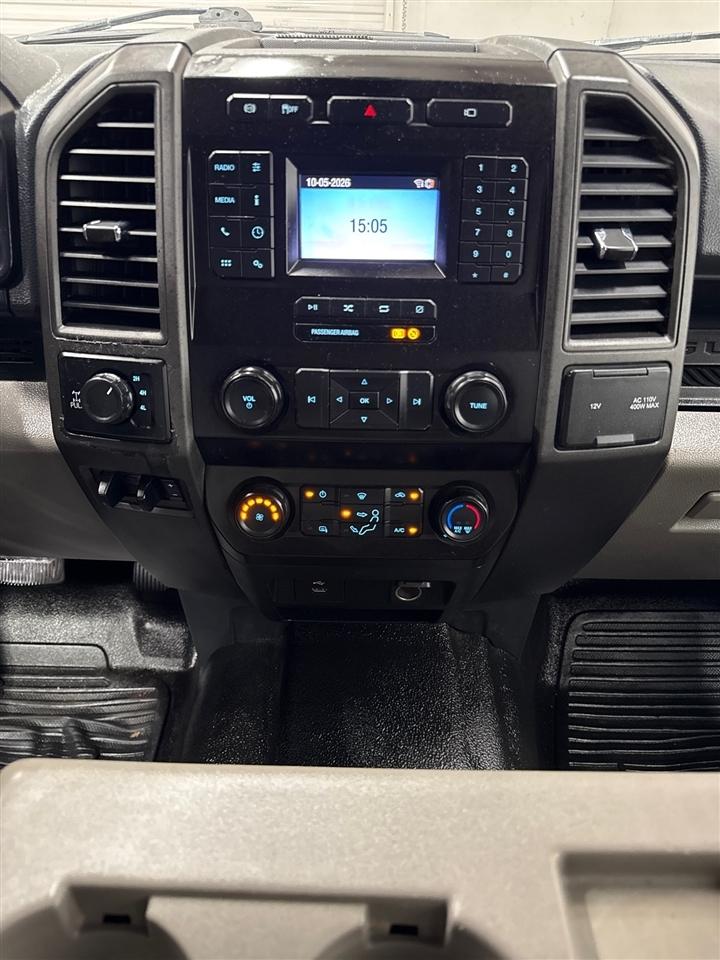 Ford F-350 SD King Ranch Crew Cab Long Bed 4WD 2022