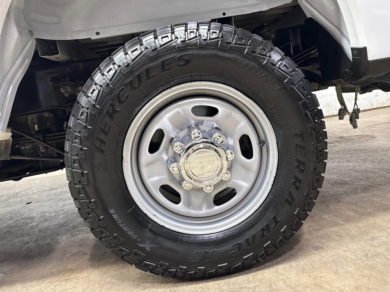 Ford F-350 SD King Ranch Crew Cab Long Bed 4WD 2022
