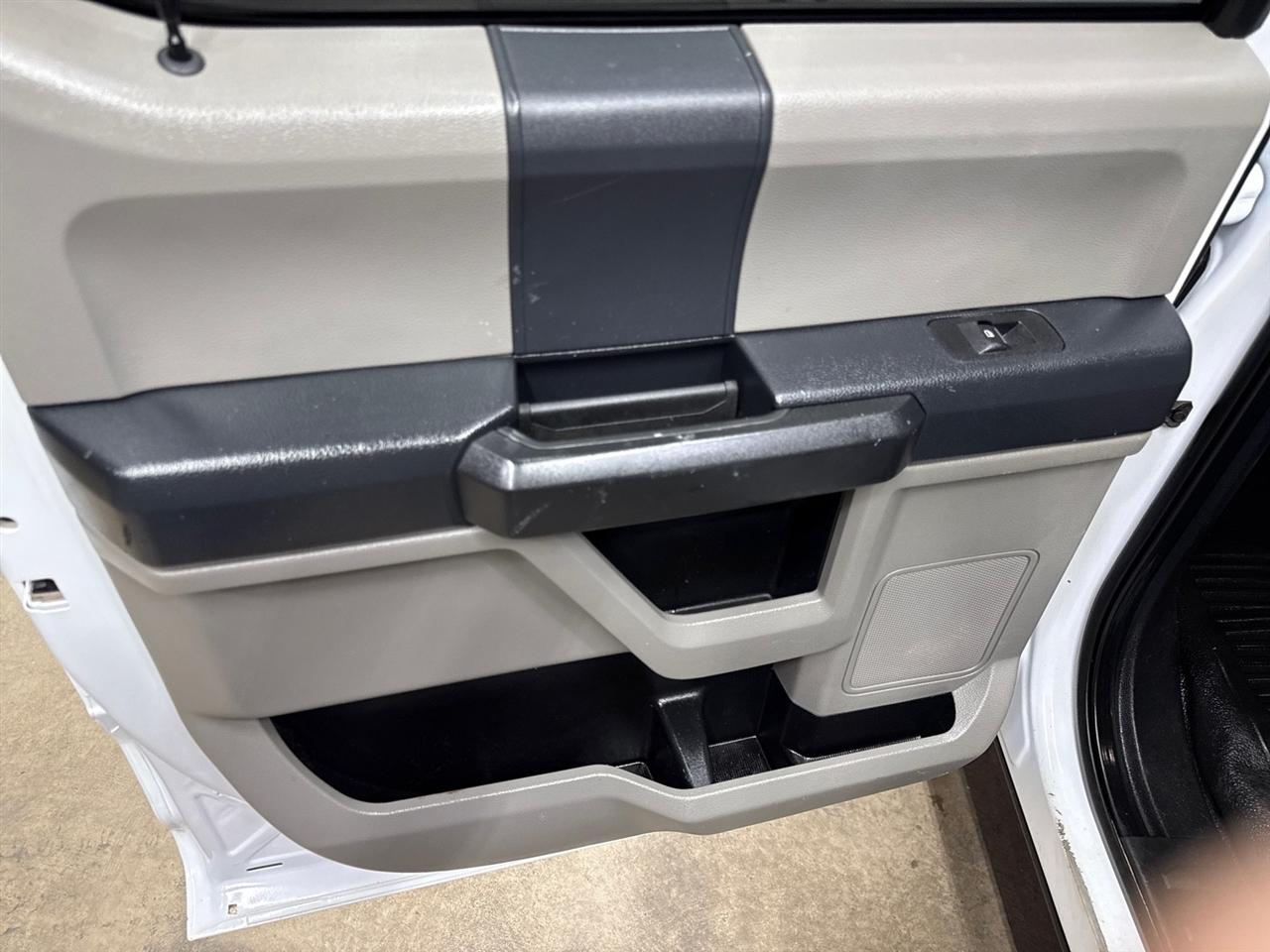 Ford F-250 SD XL Crew Cab 4WD 2022