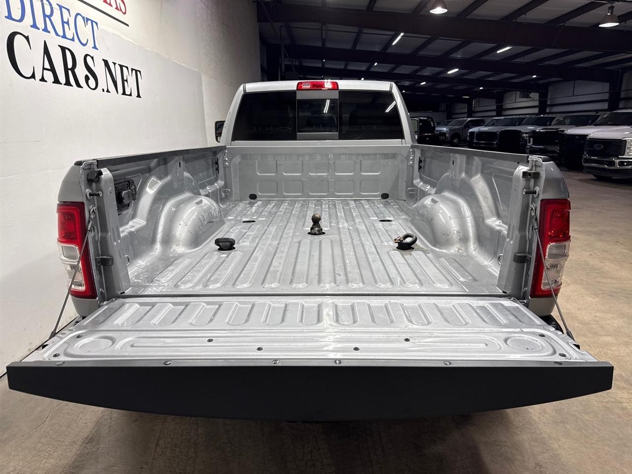 RAM 3500 Tradesman Crew Cab 4WD DRW 2024