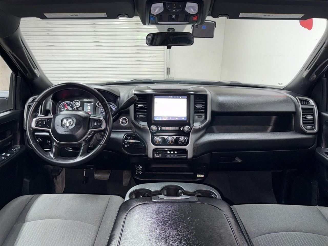RAM 3500 Tradesman Crew Cab 4WD DRW 2024