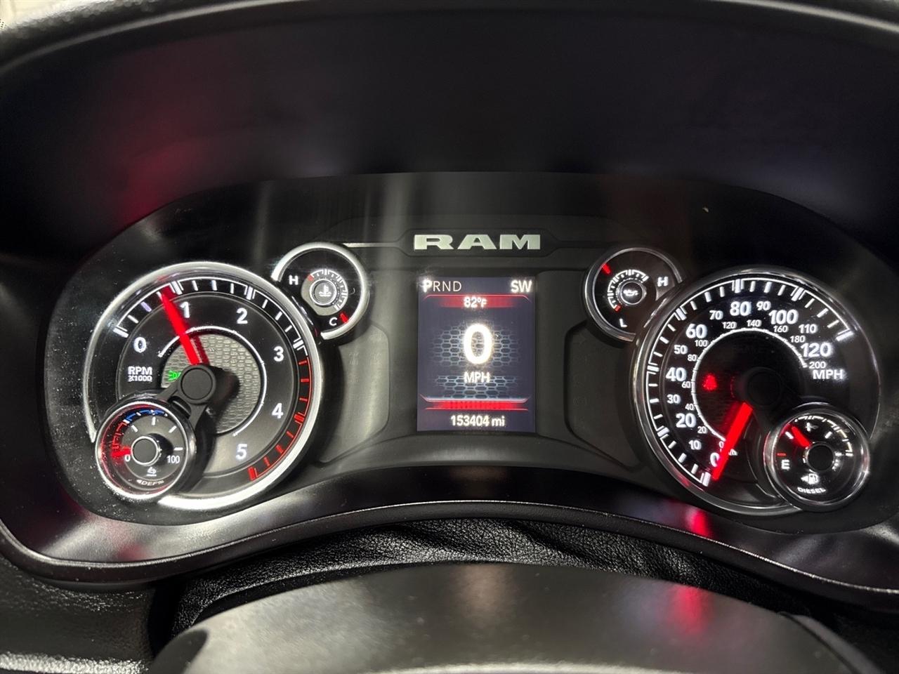 RAM 3500 Tradesman Crew Cab 4WD DRW 2024